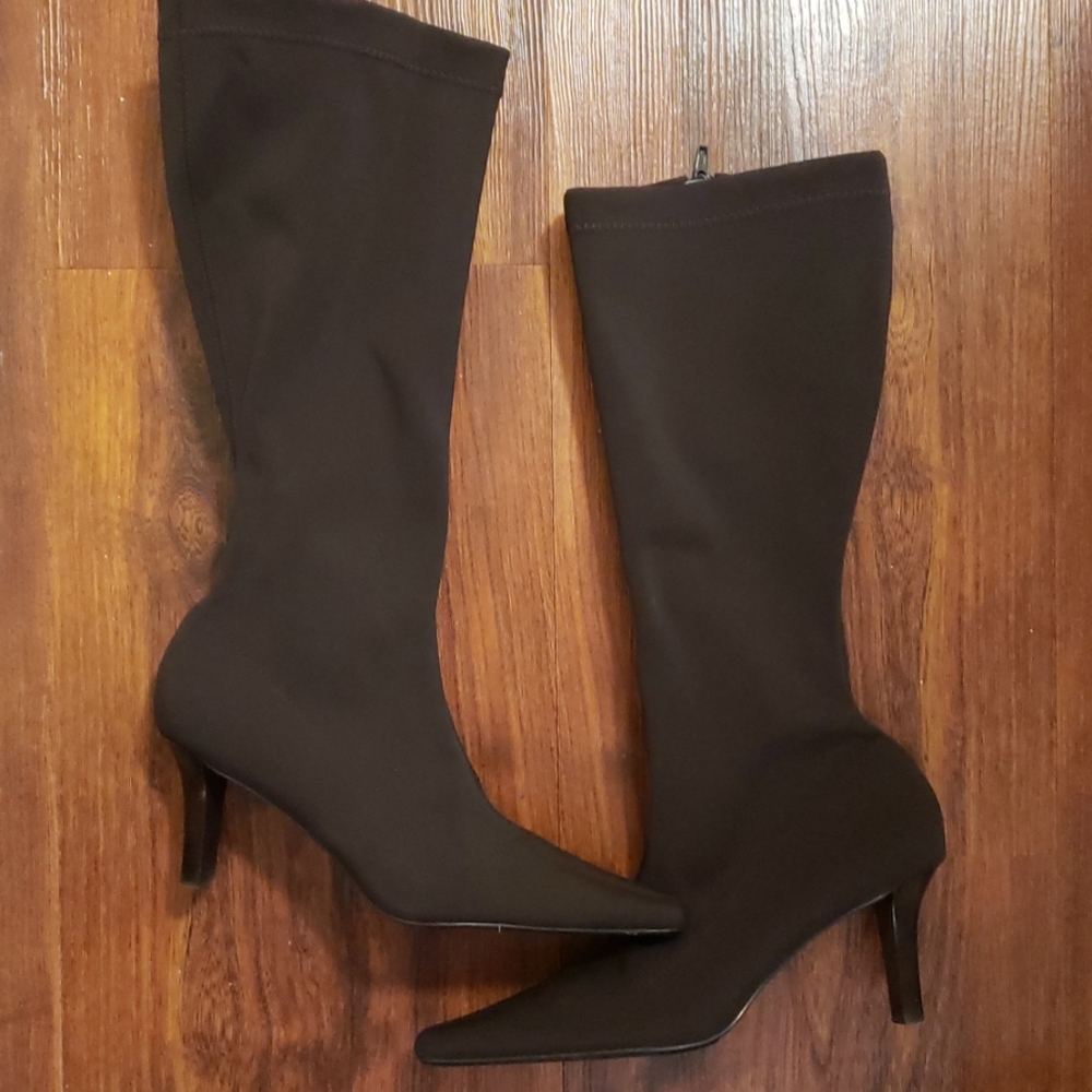 Dark brown heeled boots